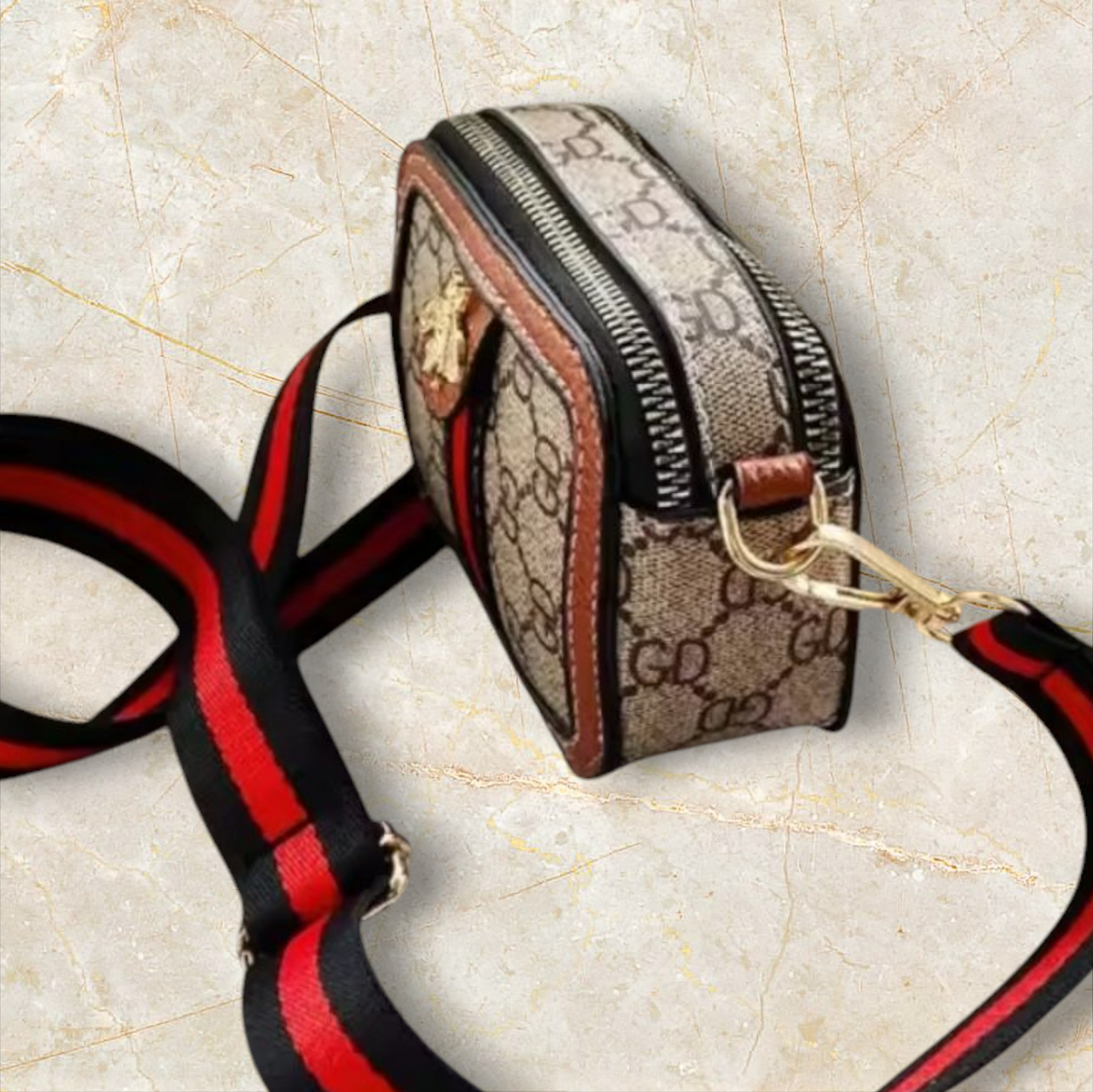 Just like moms purse
