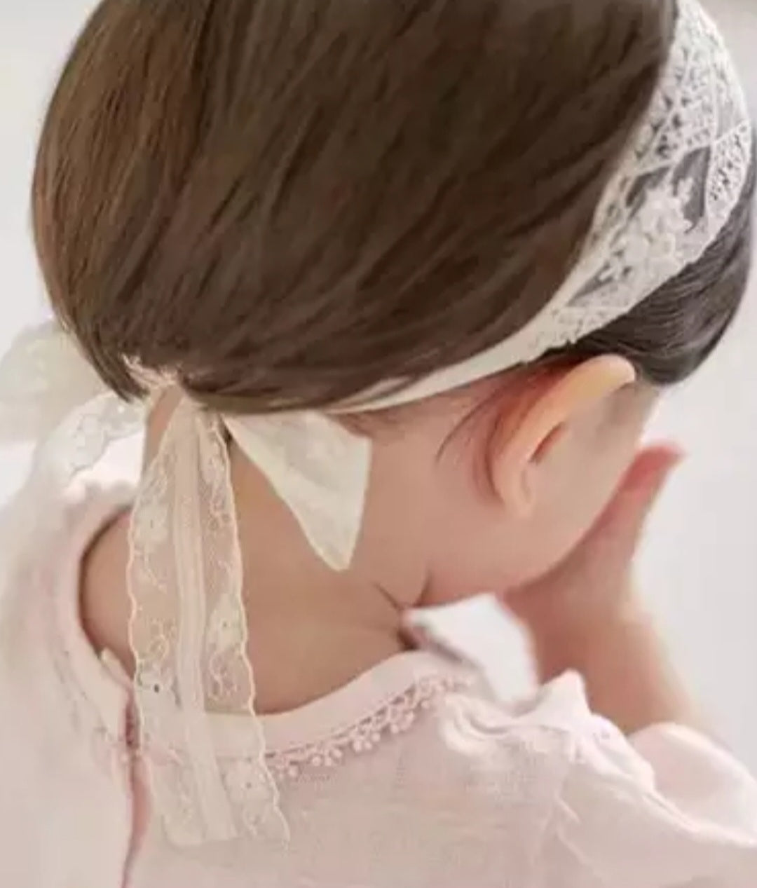 Lace headband