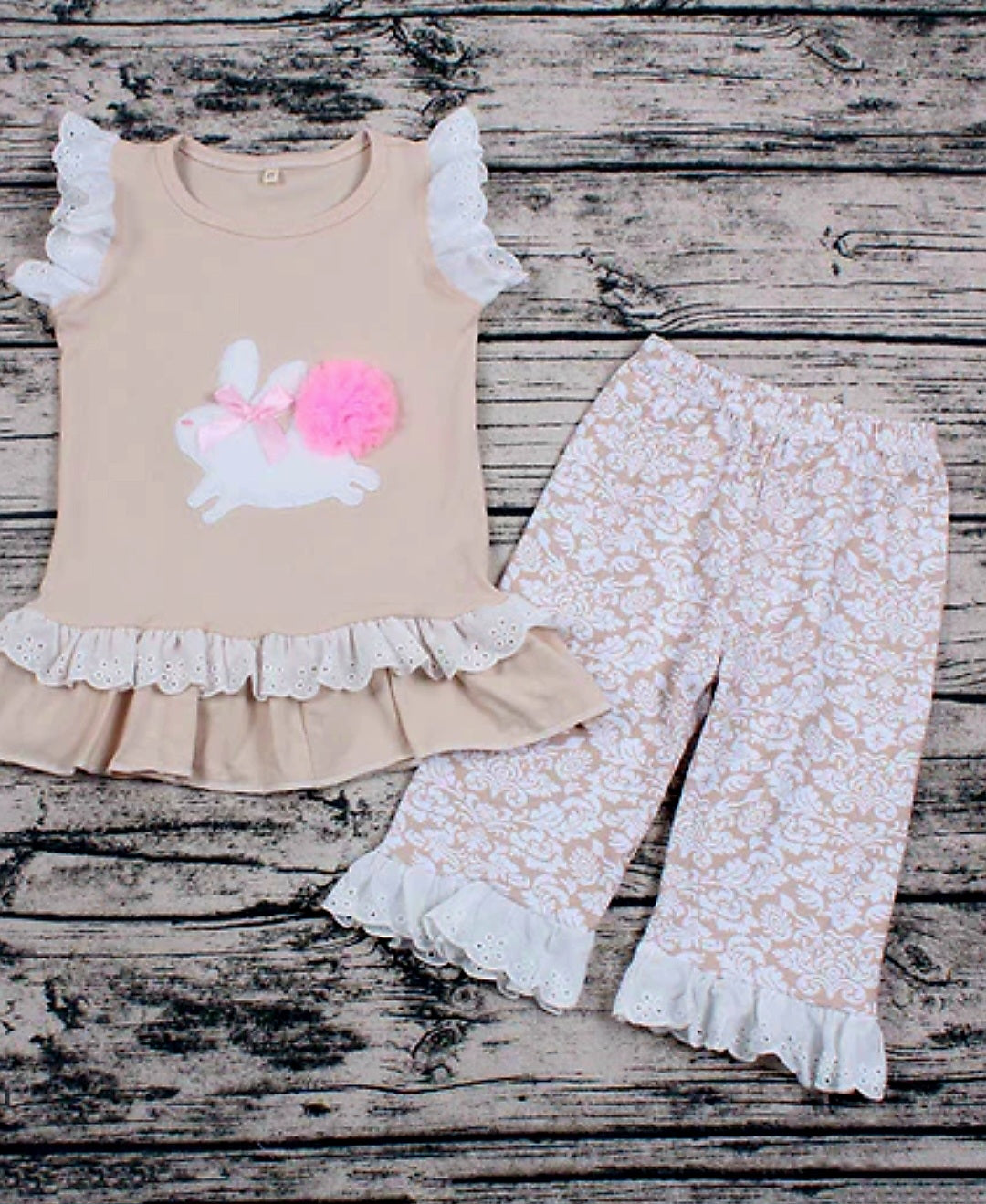 Bunny lace capri set