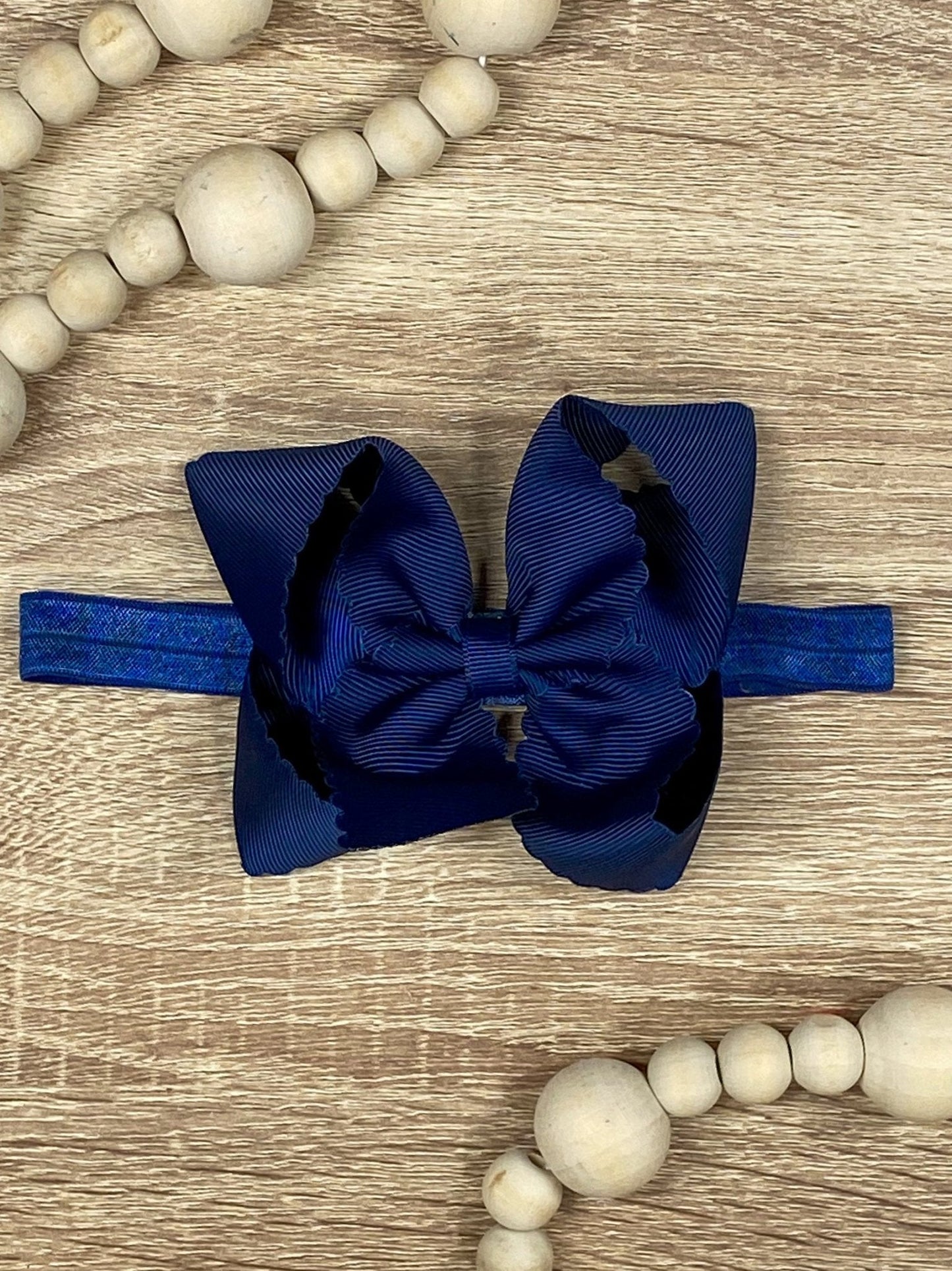 4.5" Classic Scalloped Hair Bow | Clip or Headband