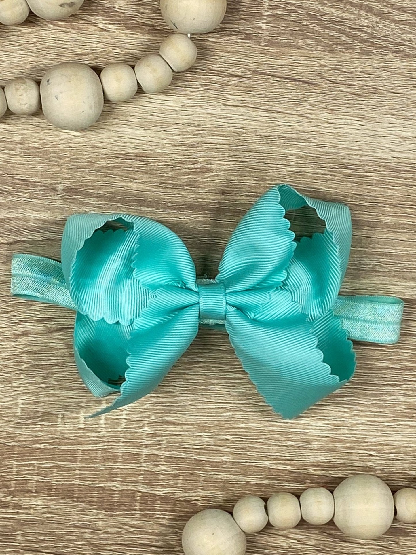4.5" Classic Scalloped Hair Bow | Clip or Headband