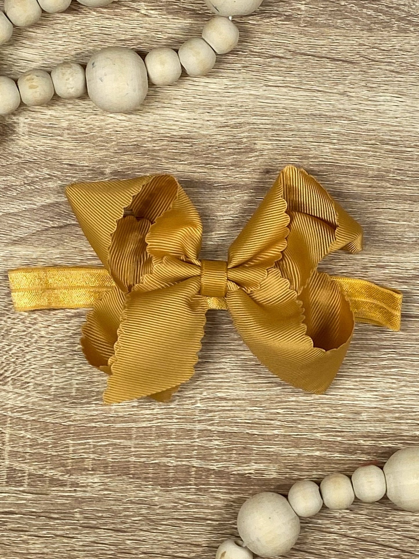 4.5" Classic Scalloped Hair Bow | Clip or Headband