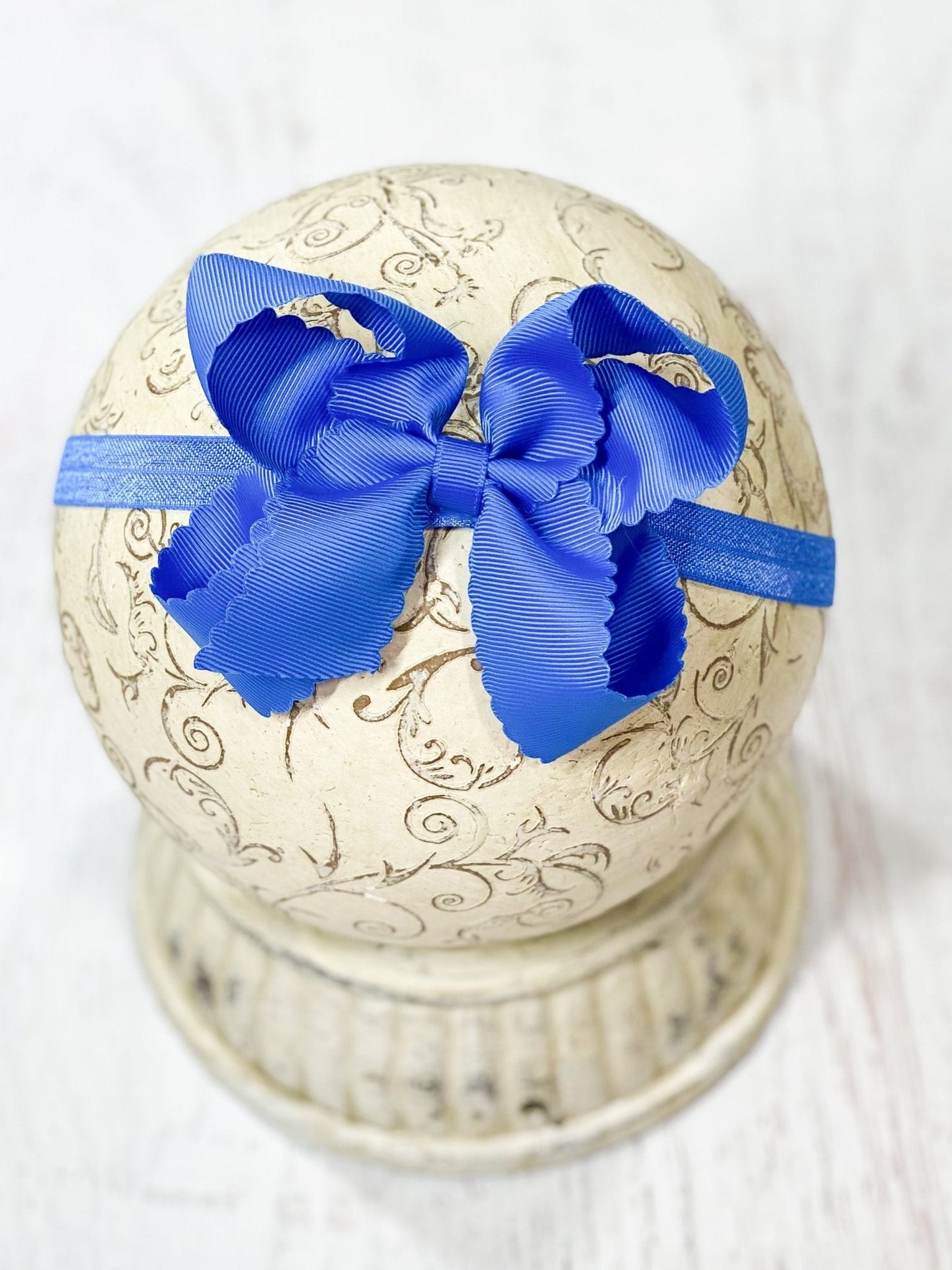 4.5" Classic Scalloped Hair Bow | Clip or Headband