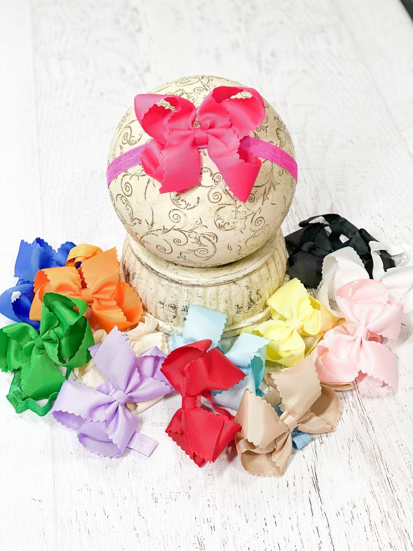 4.5" Classic Scalloped Hair Bow | Clip or Headband