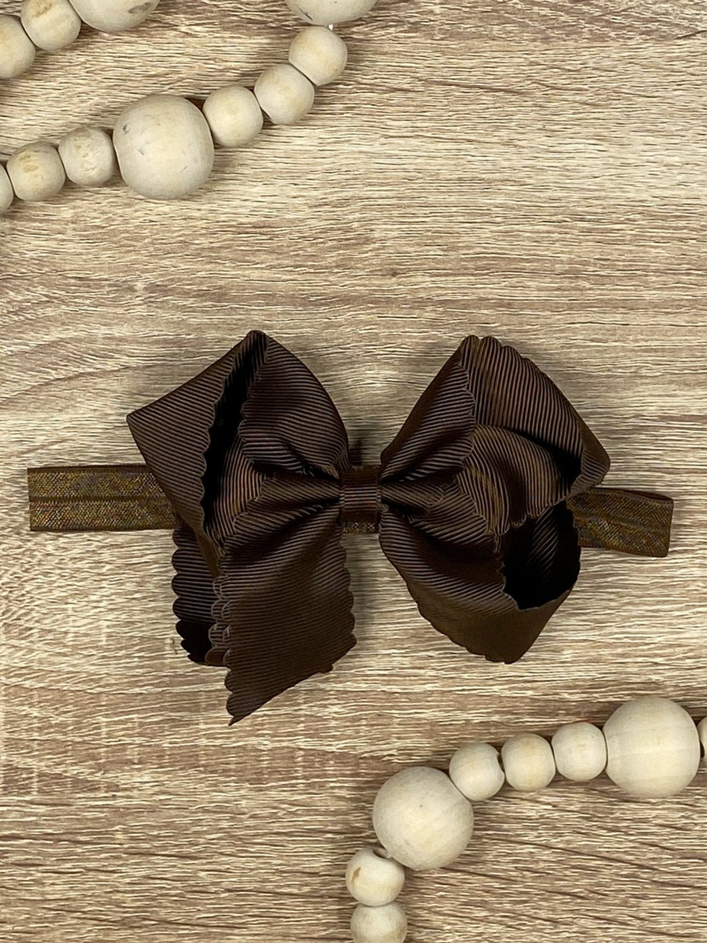 4.5" Classic Scalloped Hair Bow | Clip or Headband