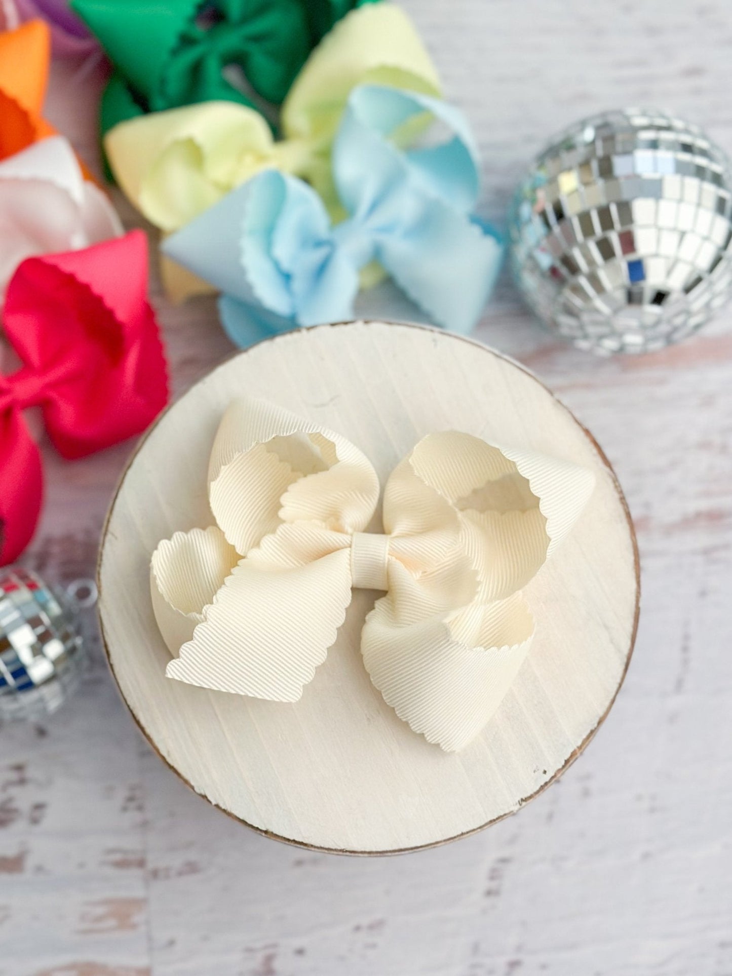 4.5" Classic Scalloped Hair Bow | Clip or Headband