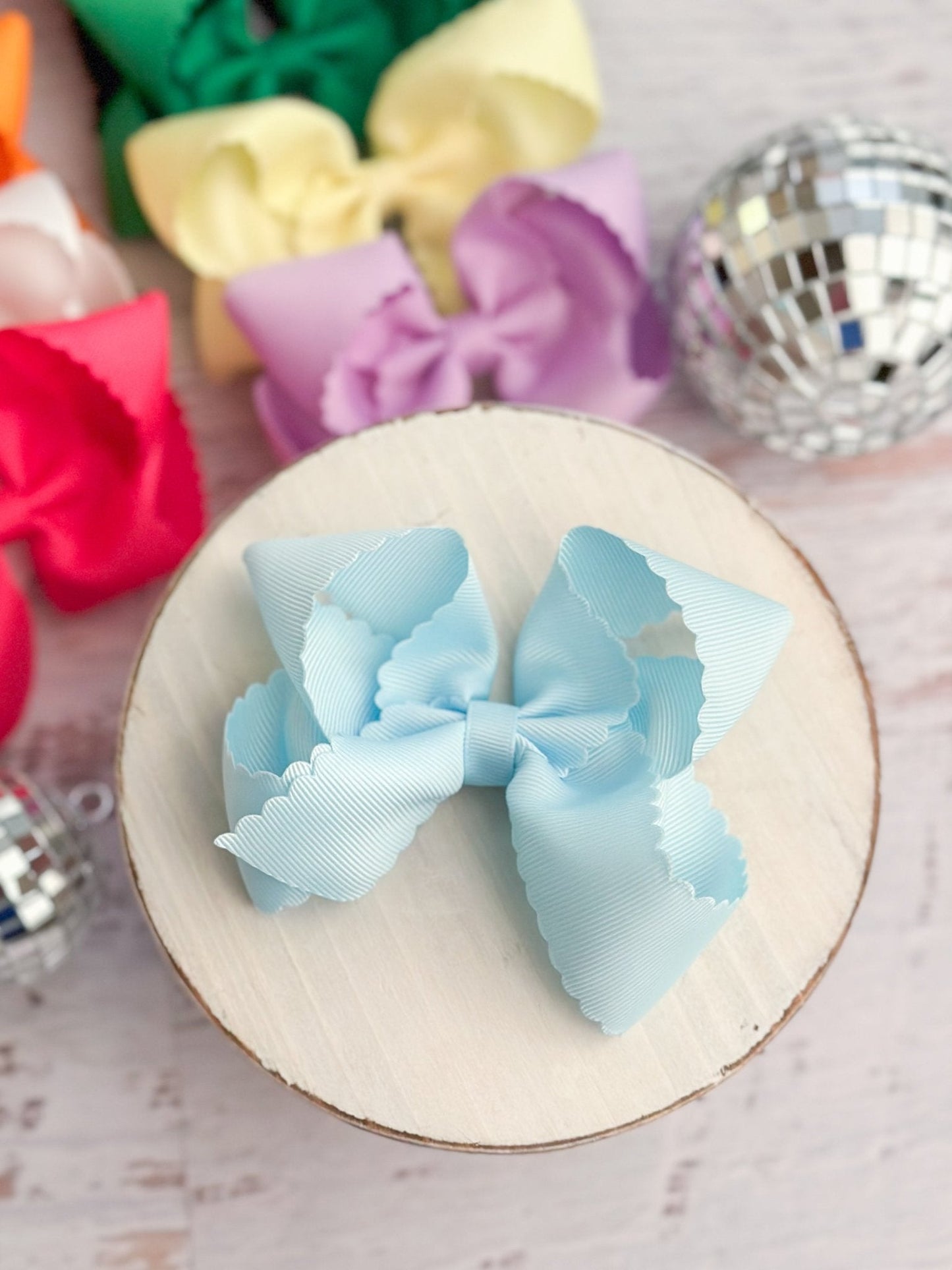 4.5" Classic Scalloped Hair Bow | Clip or Headband