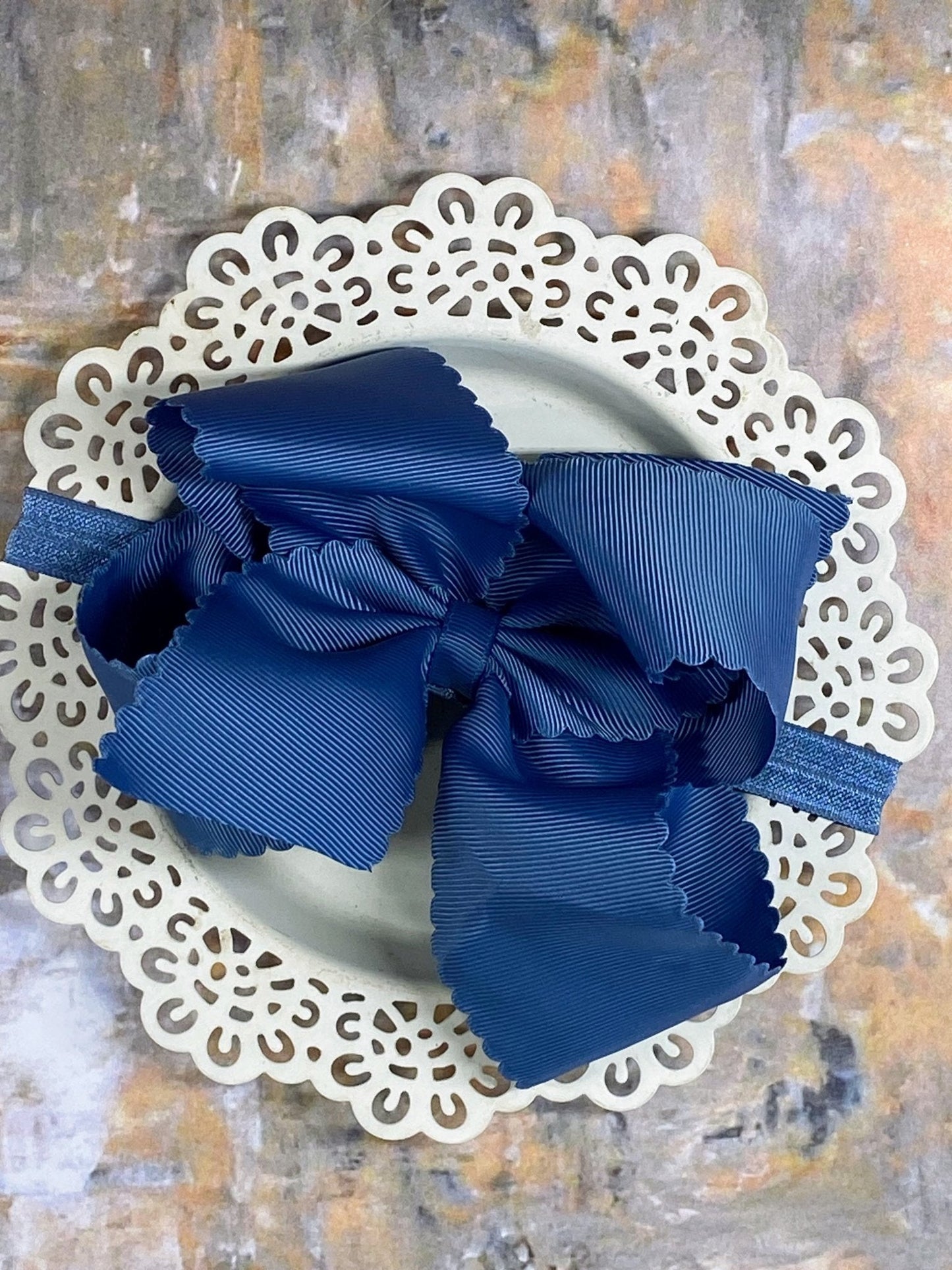 5.5" Oversize Scalloped Hair Bow | Clip or Headband