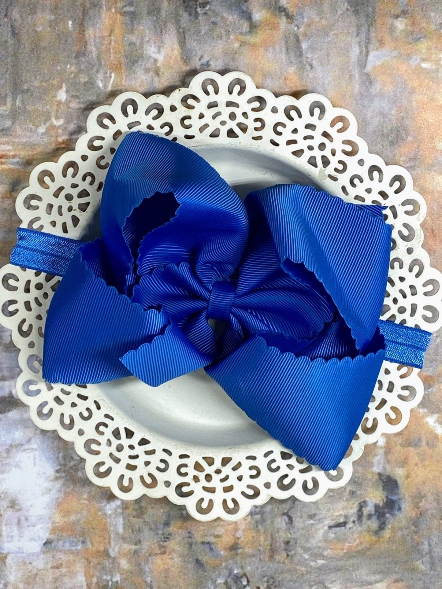 5.5" Oversize Scalloped Hair Bow | Clip or Headband