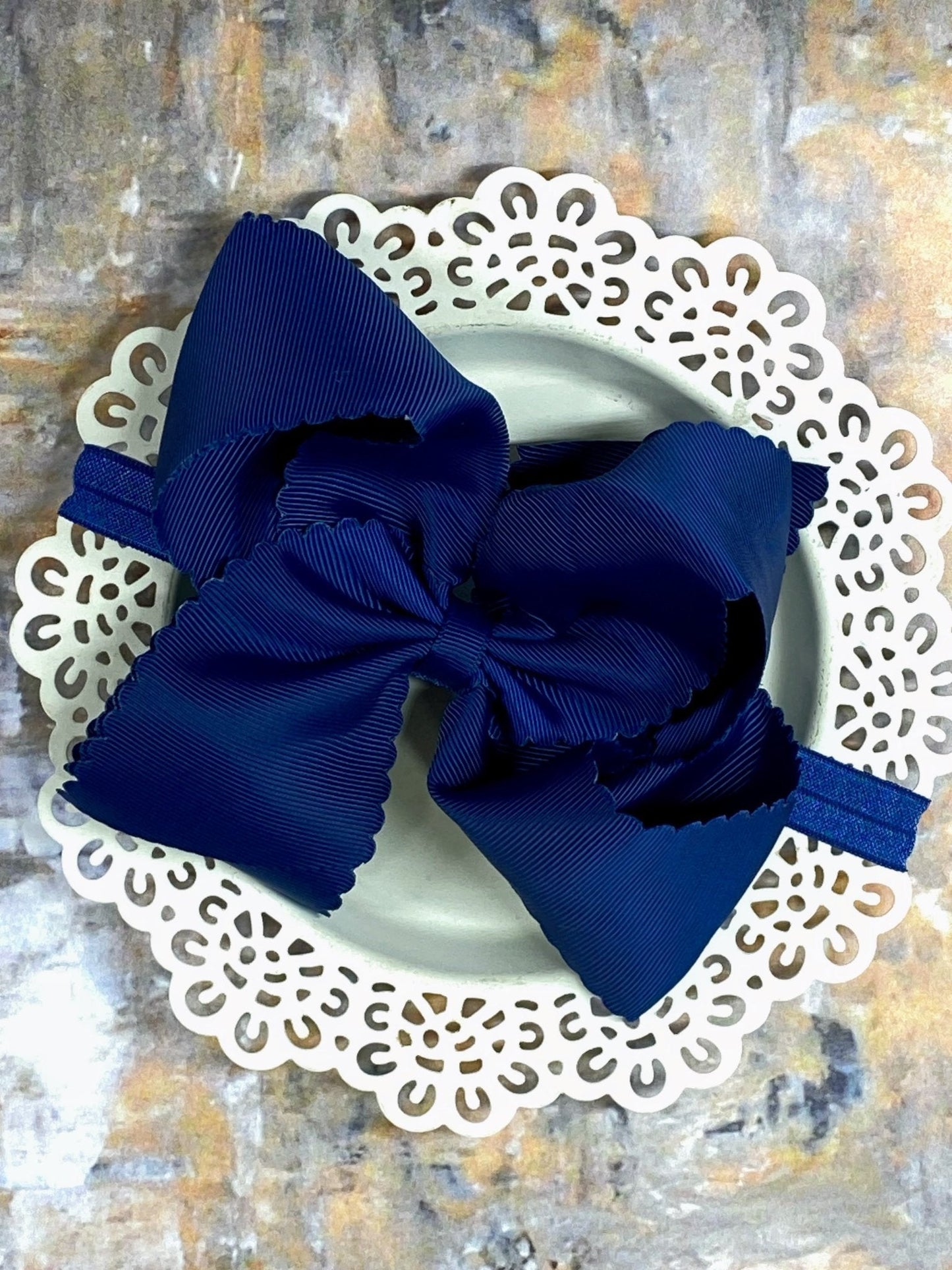 5.5" Oversize Scalloped Hair Bow | Clip or Headband