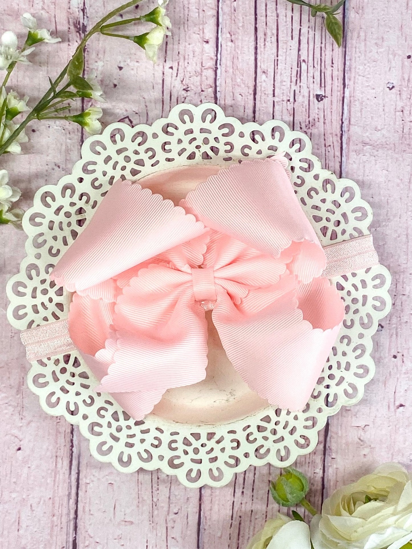 5.5" Oversize Scalloped Hair Bow | Clip or Headband