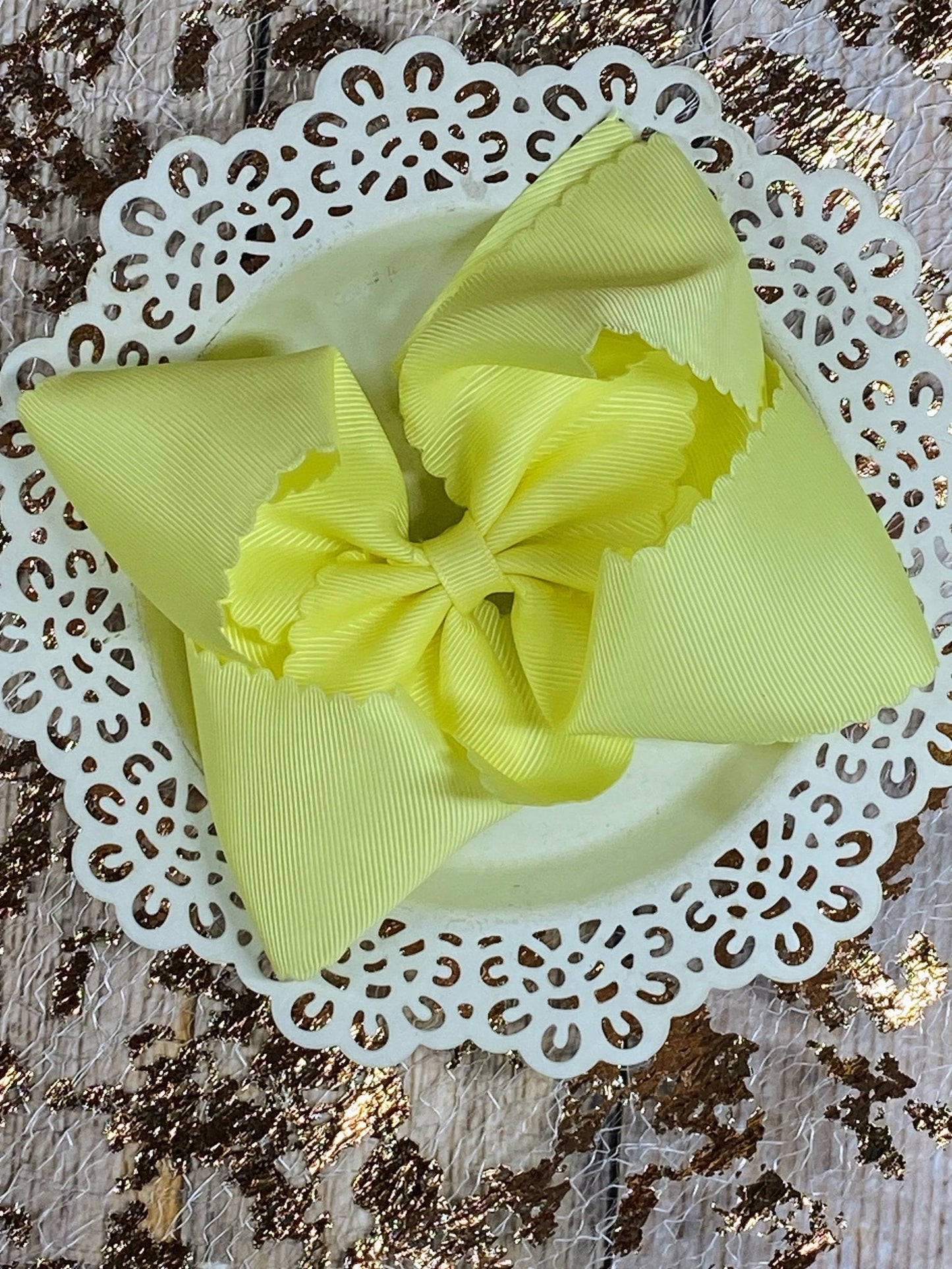 5.5" Oversize Scalloped Hair Bow | Clip or Headband