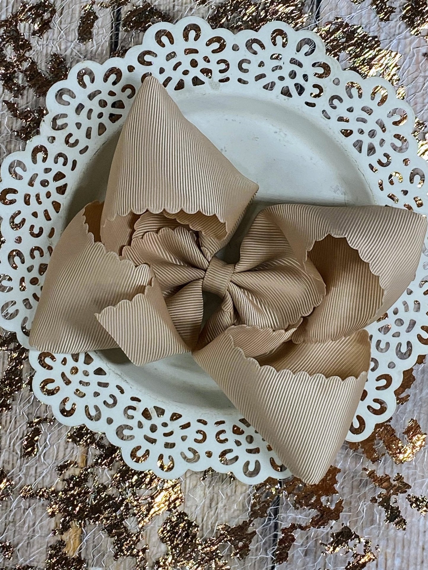 5.5" Oversize Scalloped Hair Bow | Clip or Headband