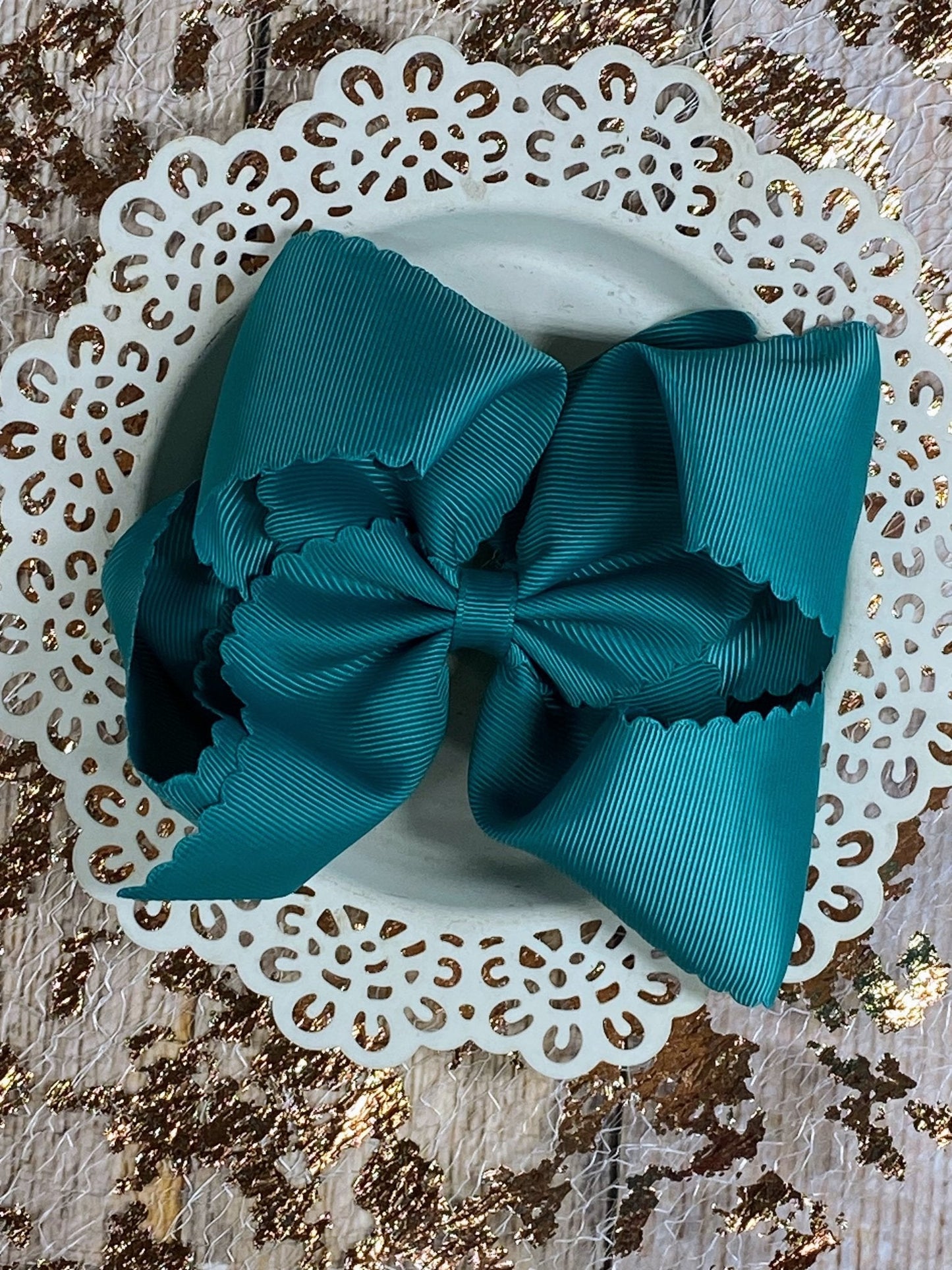 5.5" Oversize Scalloped Hair Bow | Clip or Headband