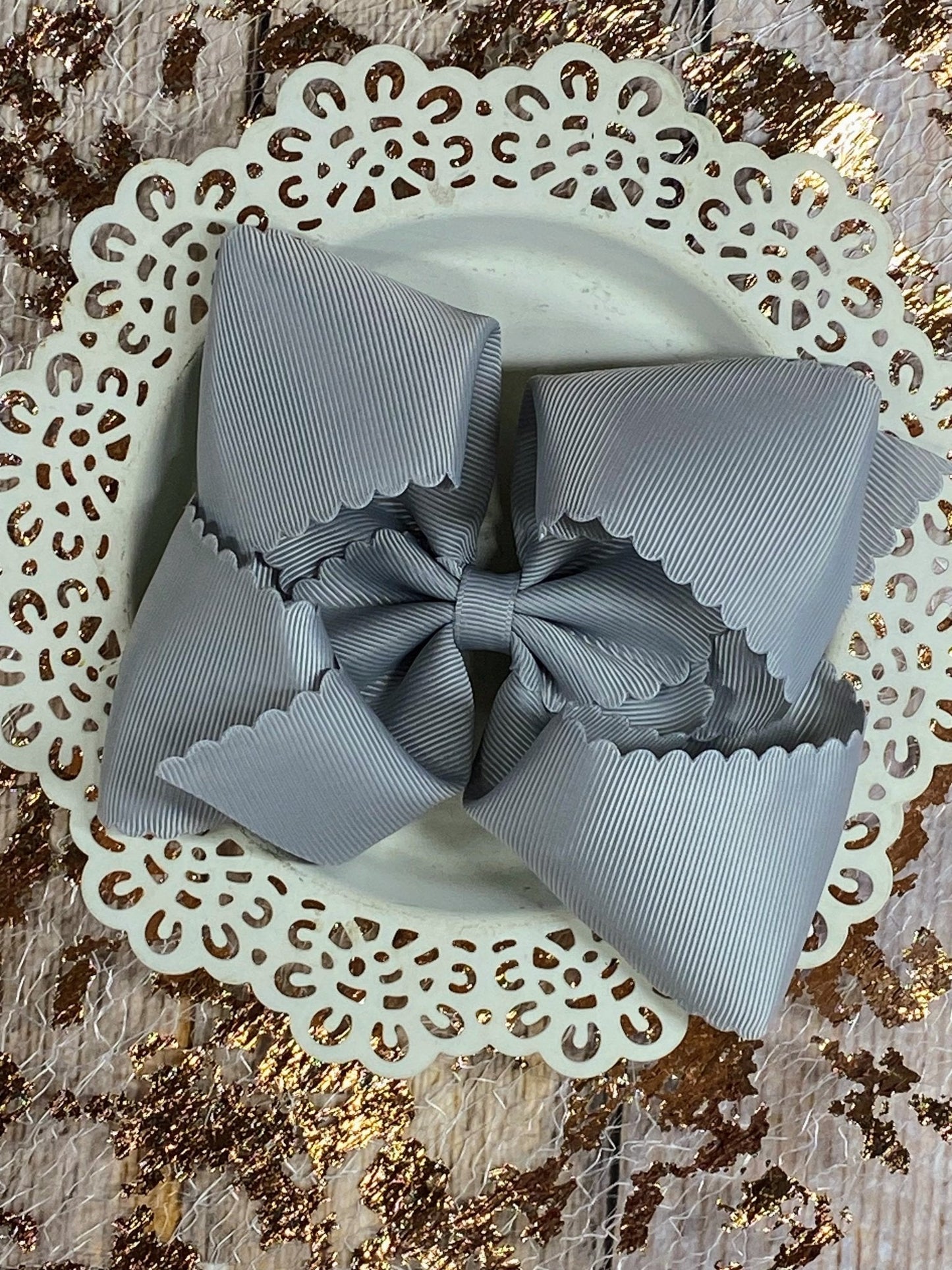 5.5" Oversize Scalloped Hair Bow | Clip or Headband