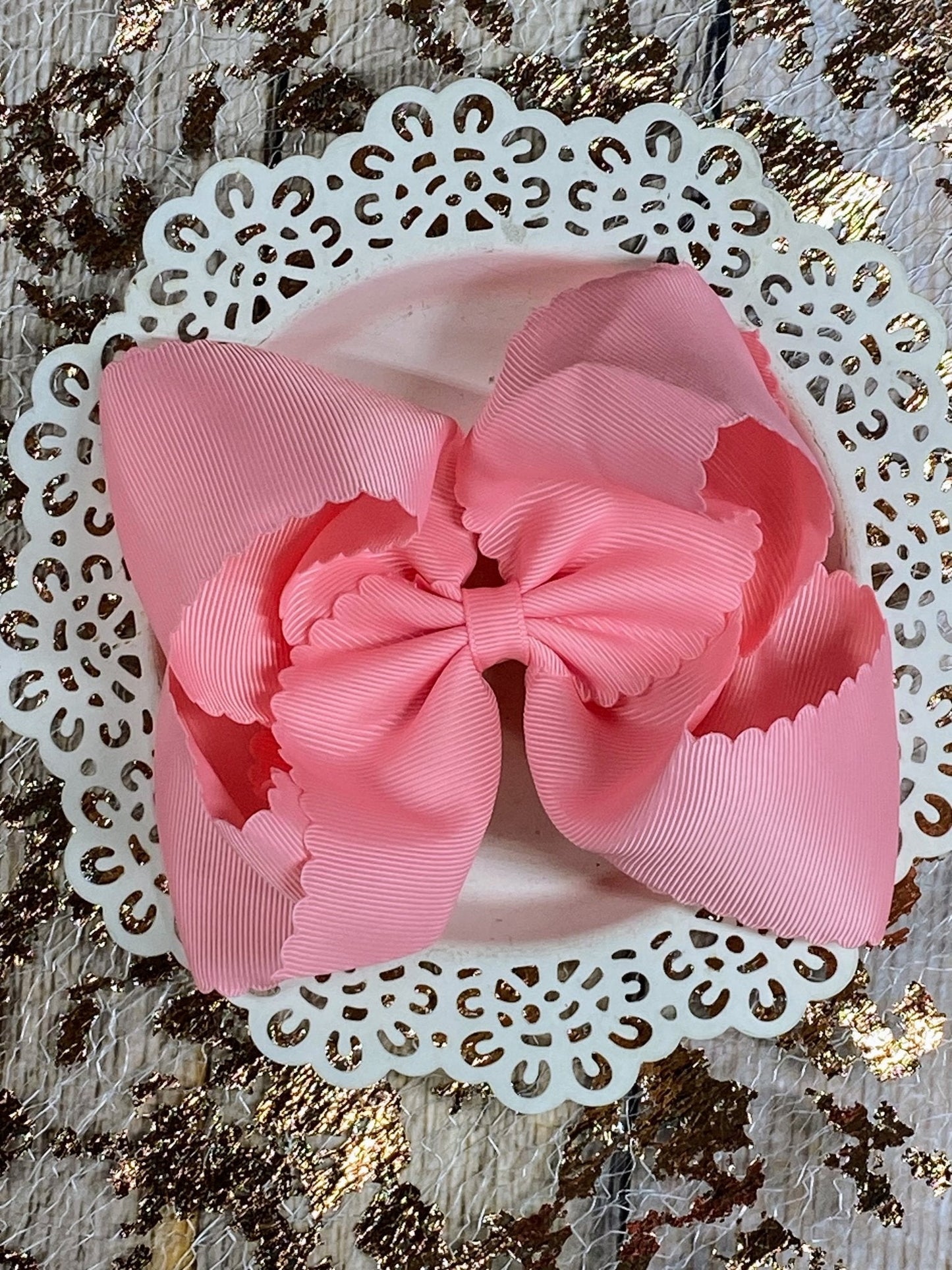 5.5" Oversize Scalloped Hair Bow | Clip or Headband