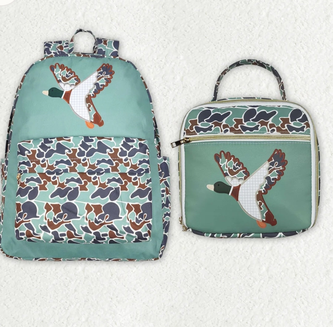 lunch bag in camo designs