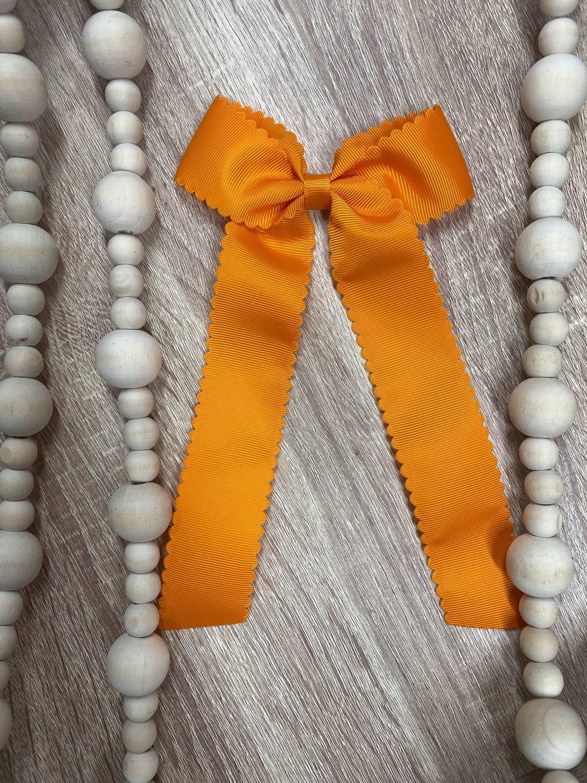 Scalloped Long Tail Bow with Alligator Clip