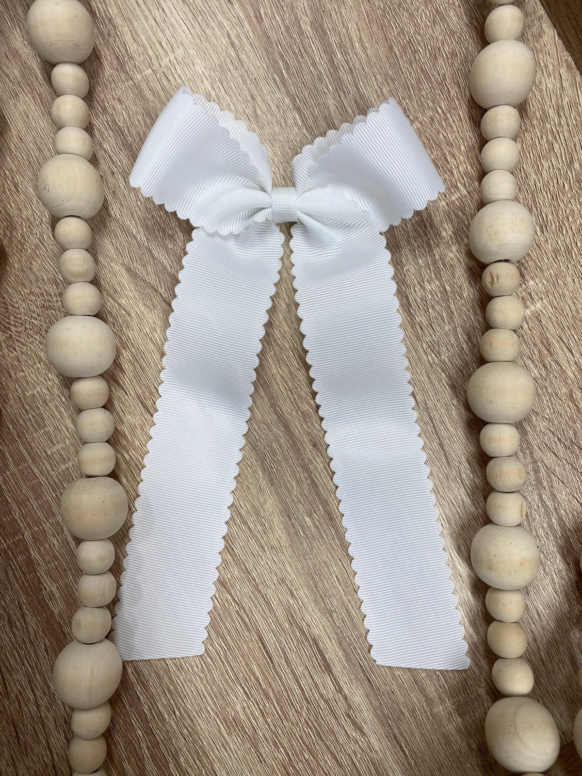 Scalloped Long Tail Bow with Alligator Clip